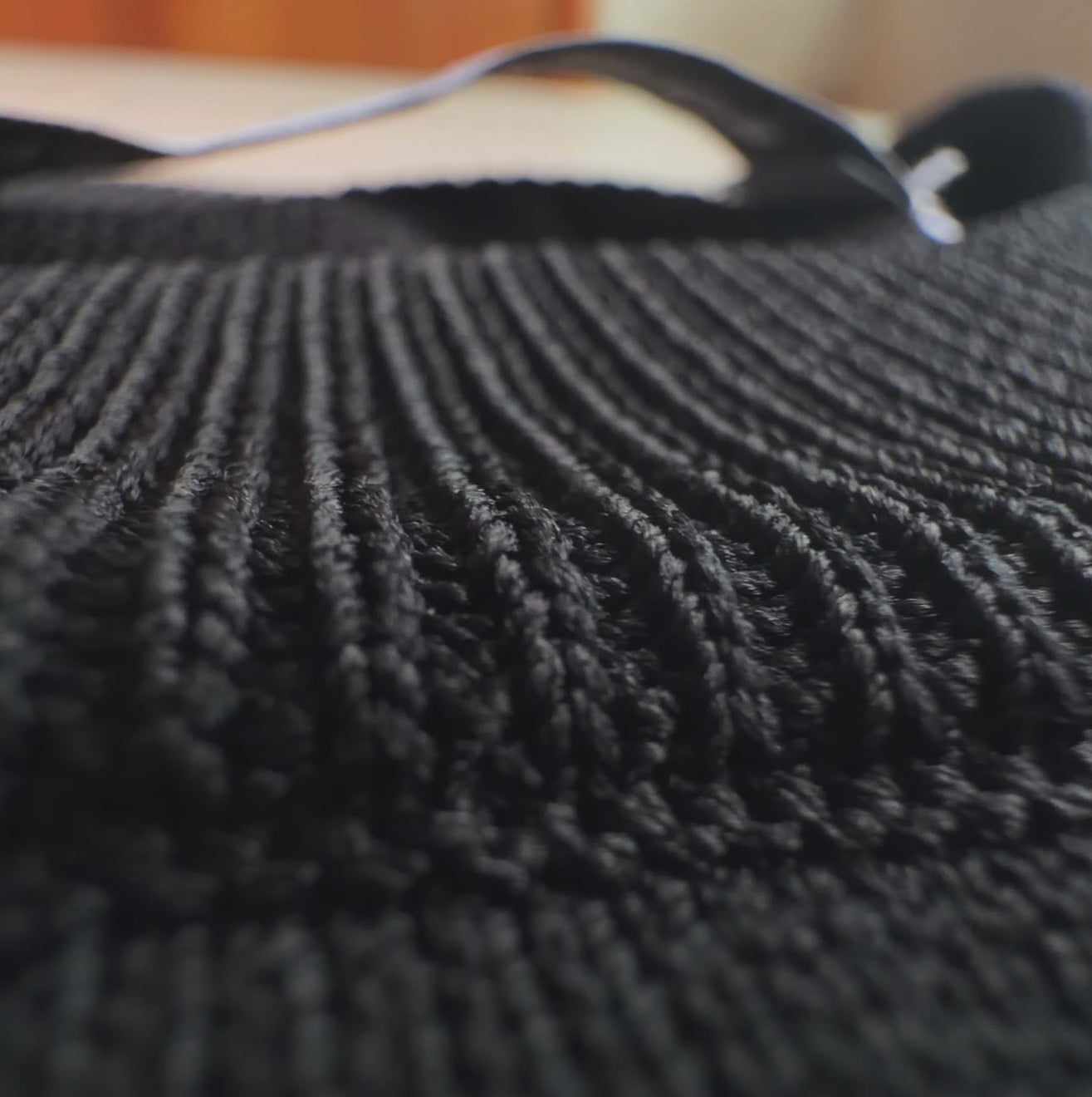 Knitted Tee Void Black
