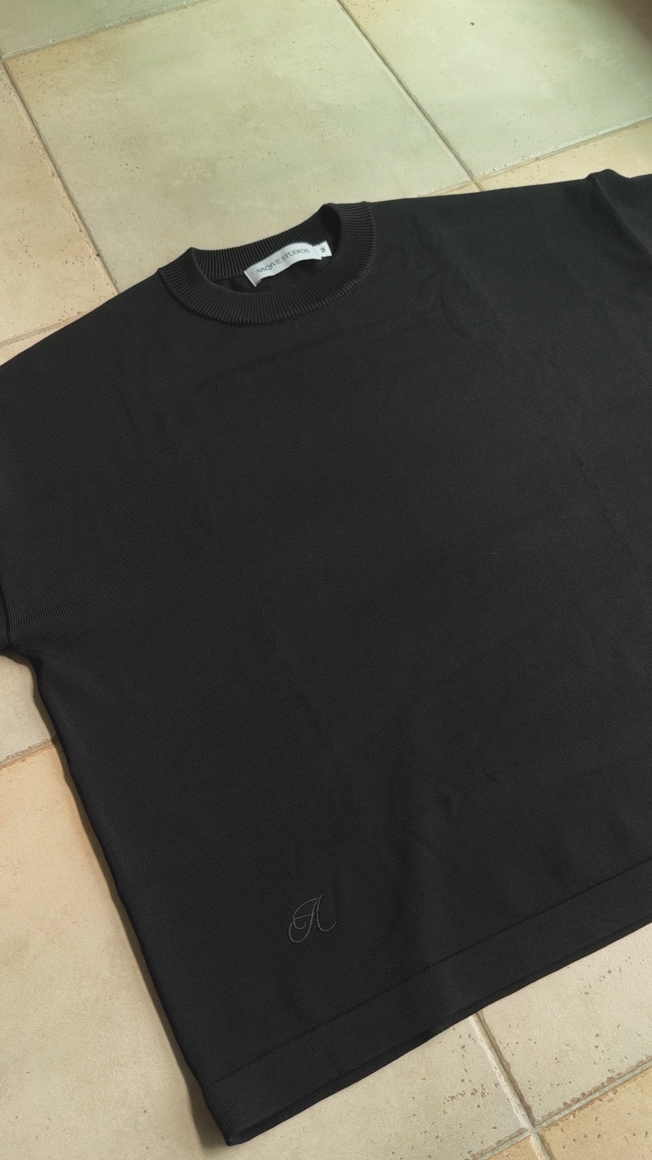 Knitted Tee Void Black